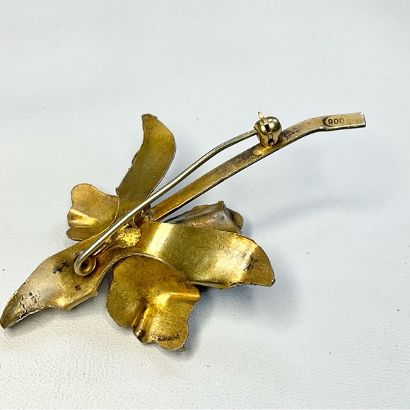 Vintage 900 Silver Vermeil Orchid Flower Brooch w/Cultured Pearl - Picture 3 of 5